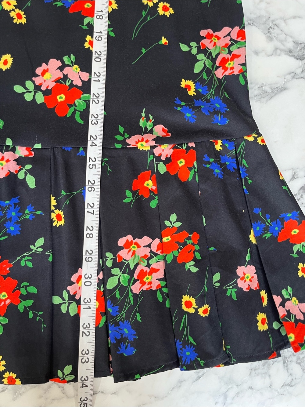 TUCKERNUCK After Light Amaryllis Tate Dress Black Colorful Floral Size Small - Picture 10 of 13